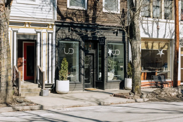A (Holiday) Weekend in…Rhinebeck